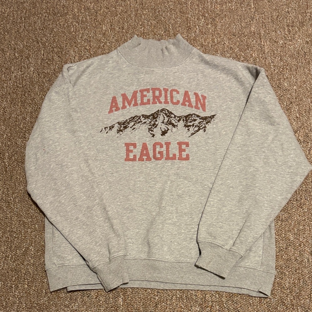 American Eagle Outfitters Gray and Pink Crewneck Sweater